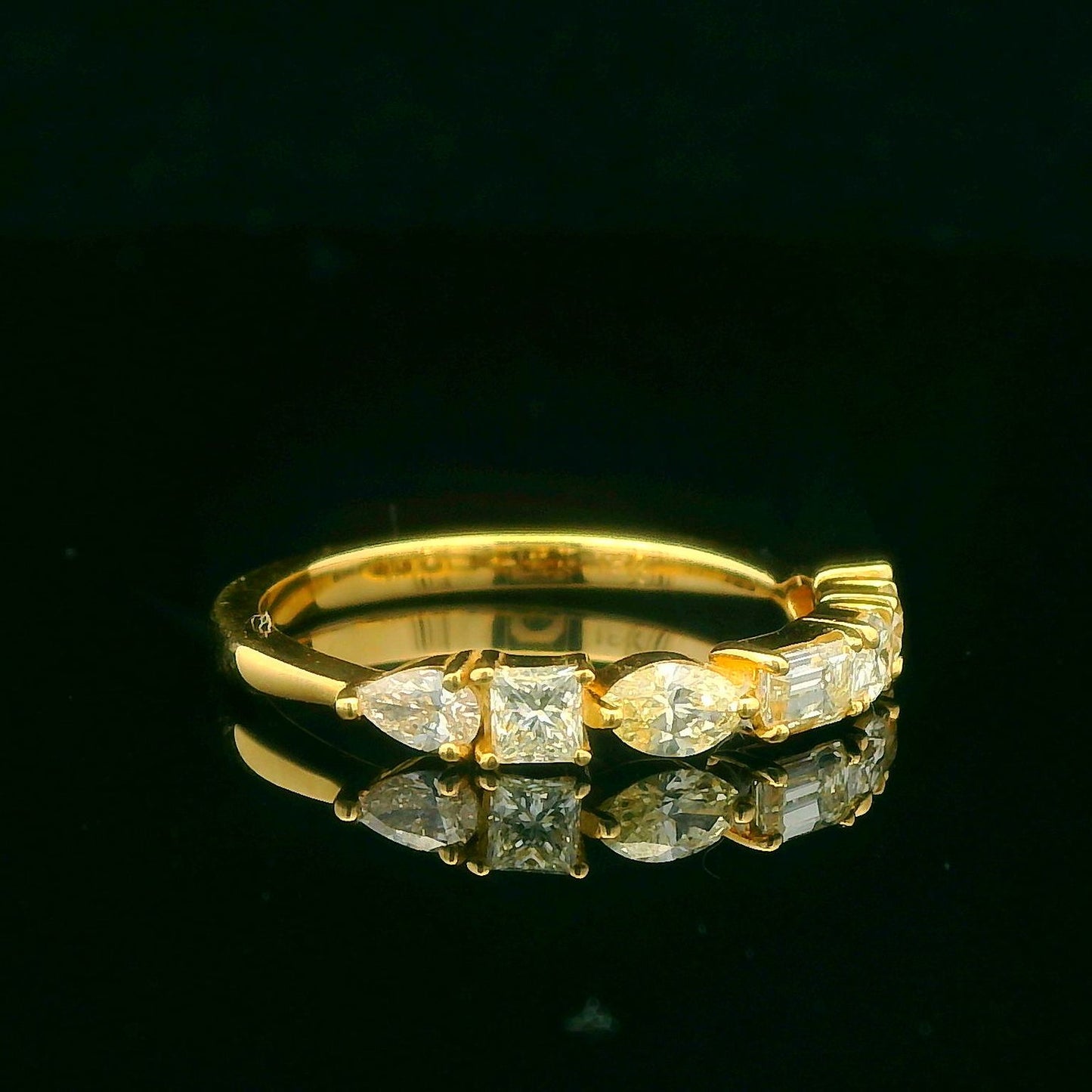 0.77CTW Elegant Diamond Ring