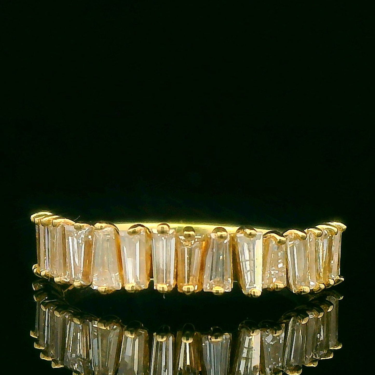 1.28CTW Elegant Gold Diamond Ring