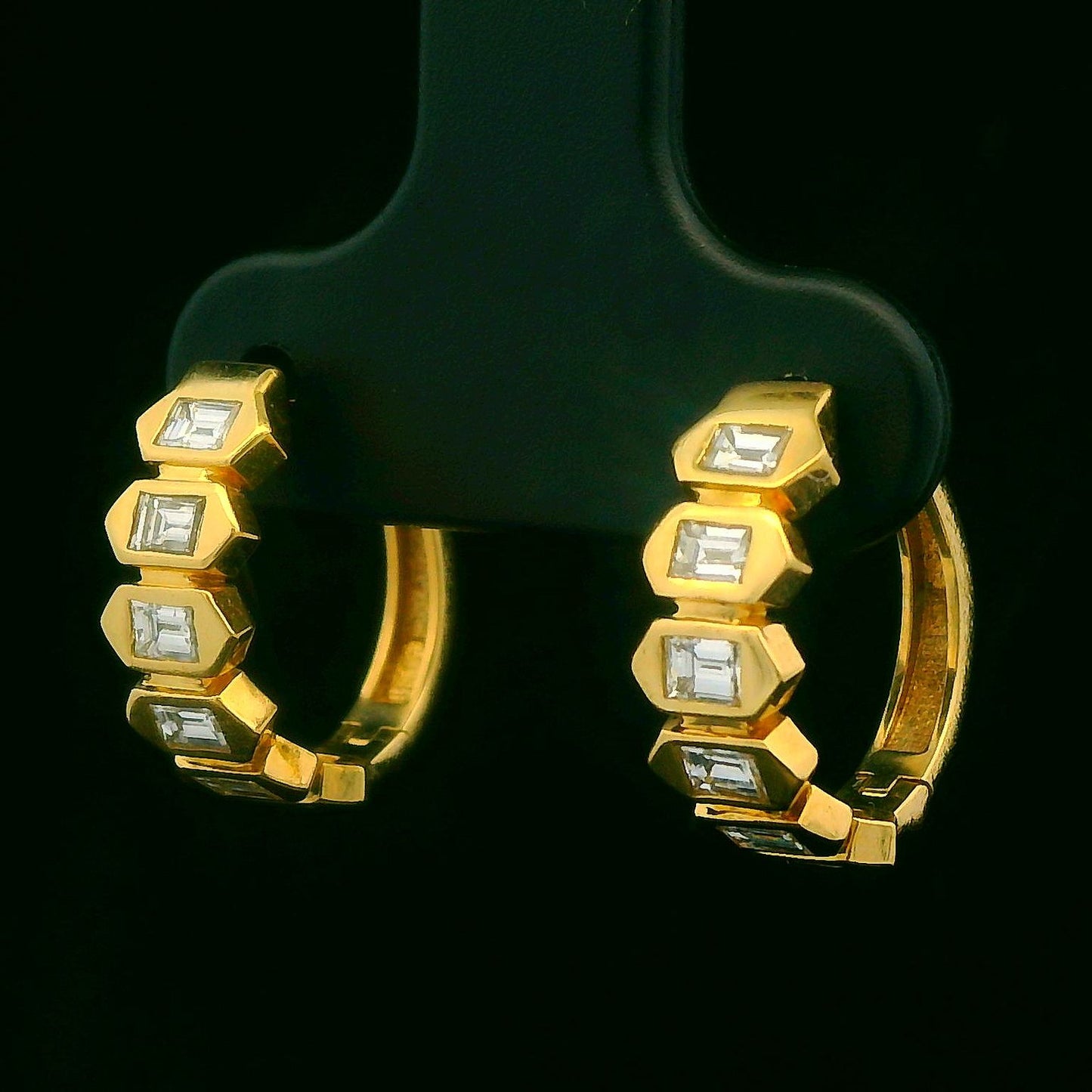 0.62CTW Elegant Gold Earrings with Diamonds
