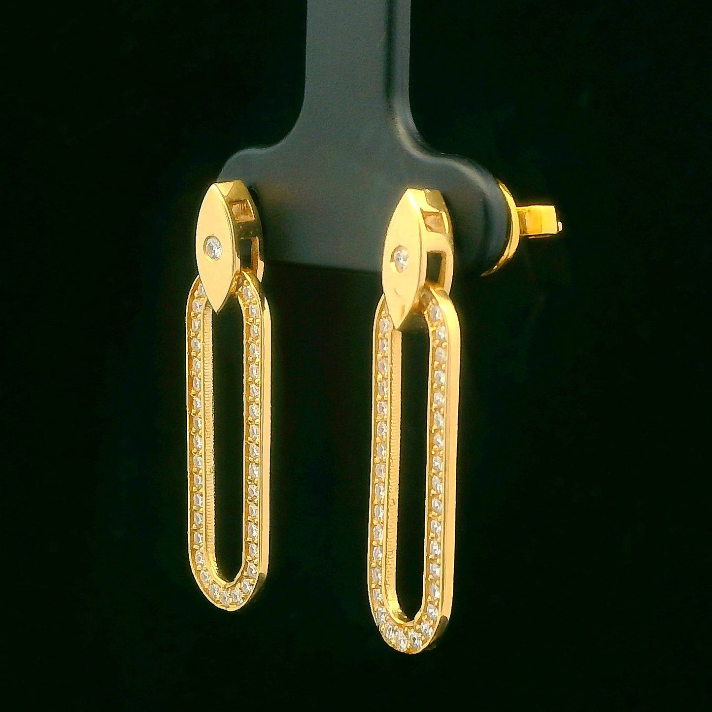 0.55CTW Elegant Gold and Diamond Earrings