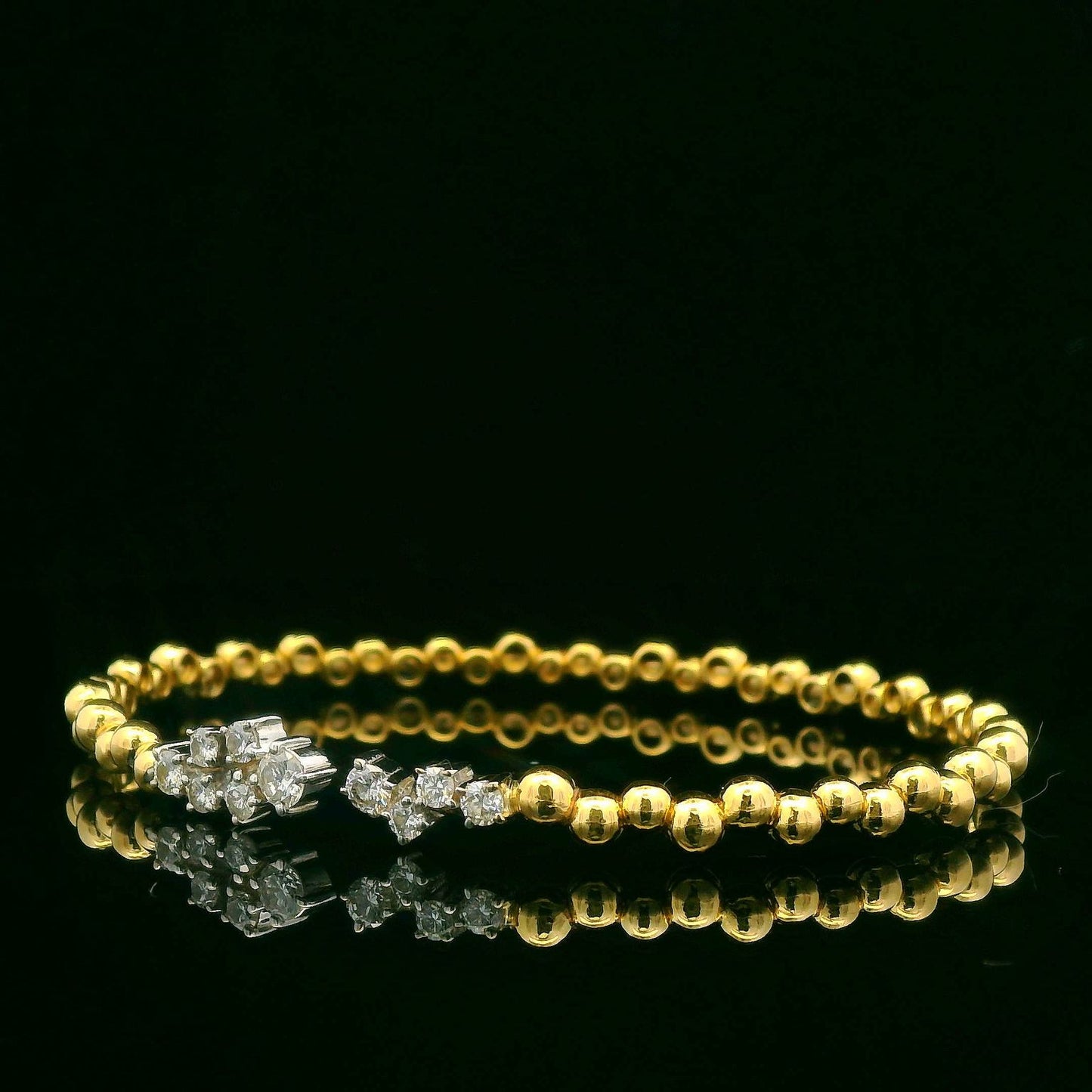 0.61CTW Elegant Diamond Gold Bracelet