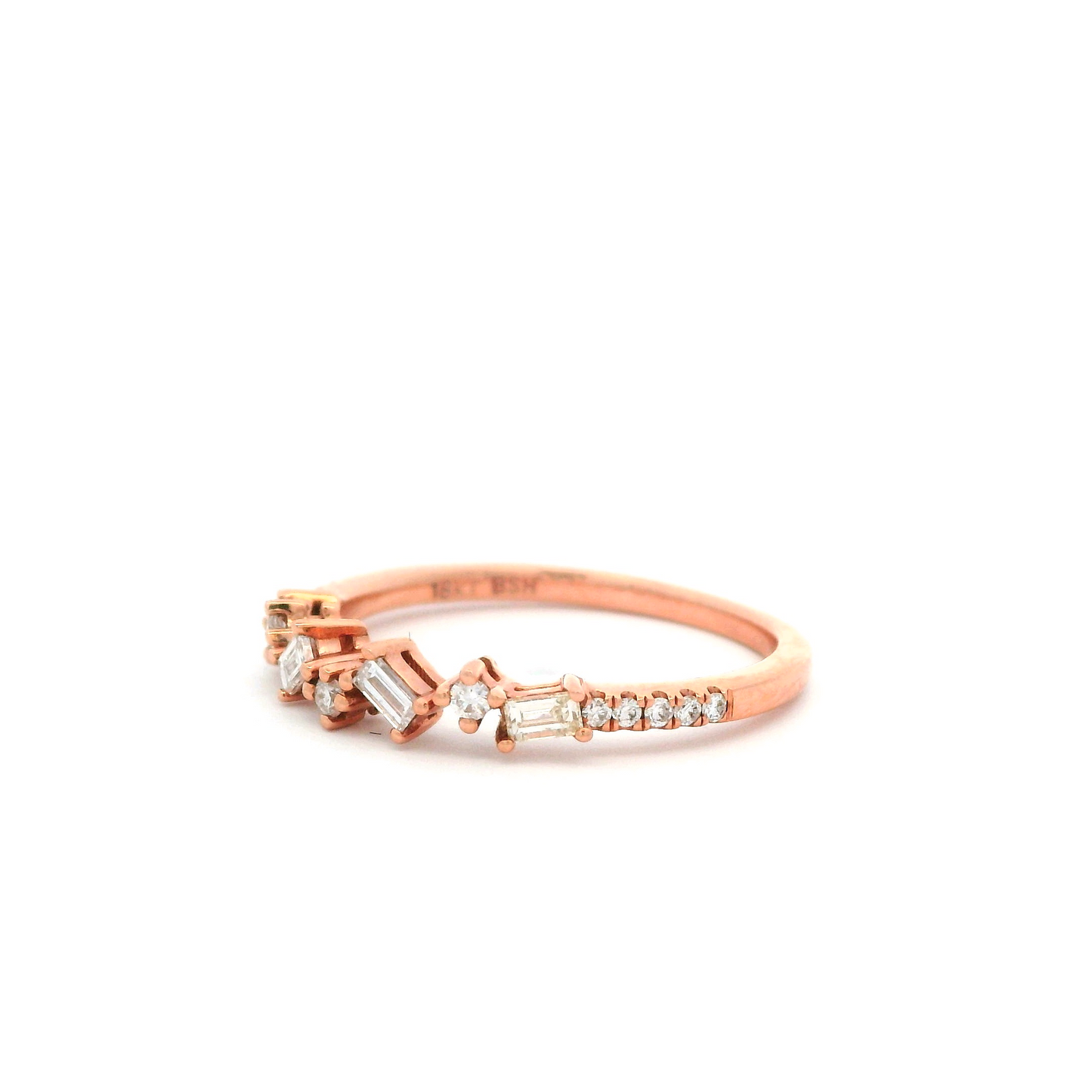 0.28CTW Elegant Gold Ring with Diamonds