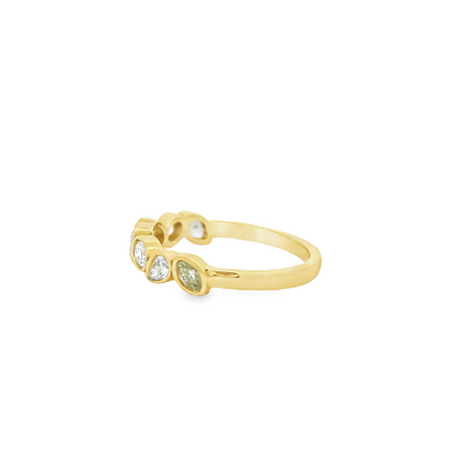 0.73CTW Elegant Gold Diamond Ring