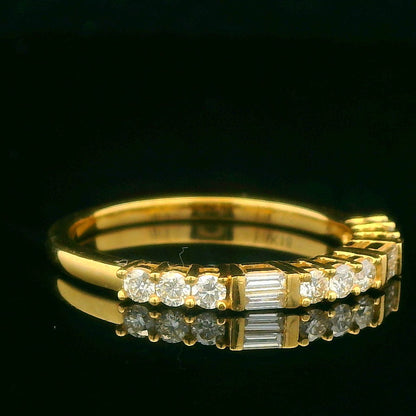 0.34CTW Elegant Gold Diamond Ring