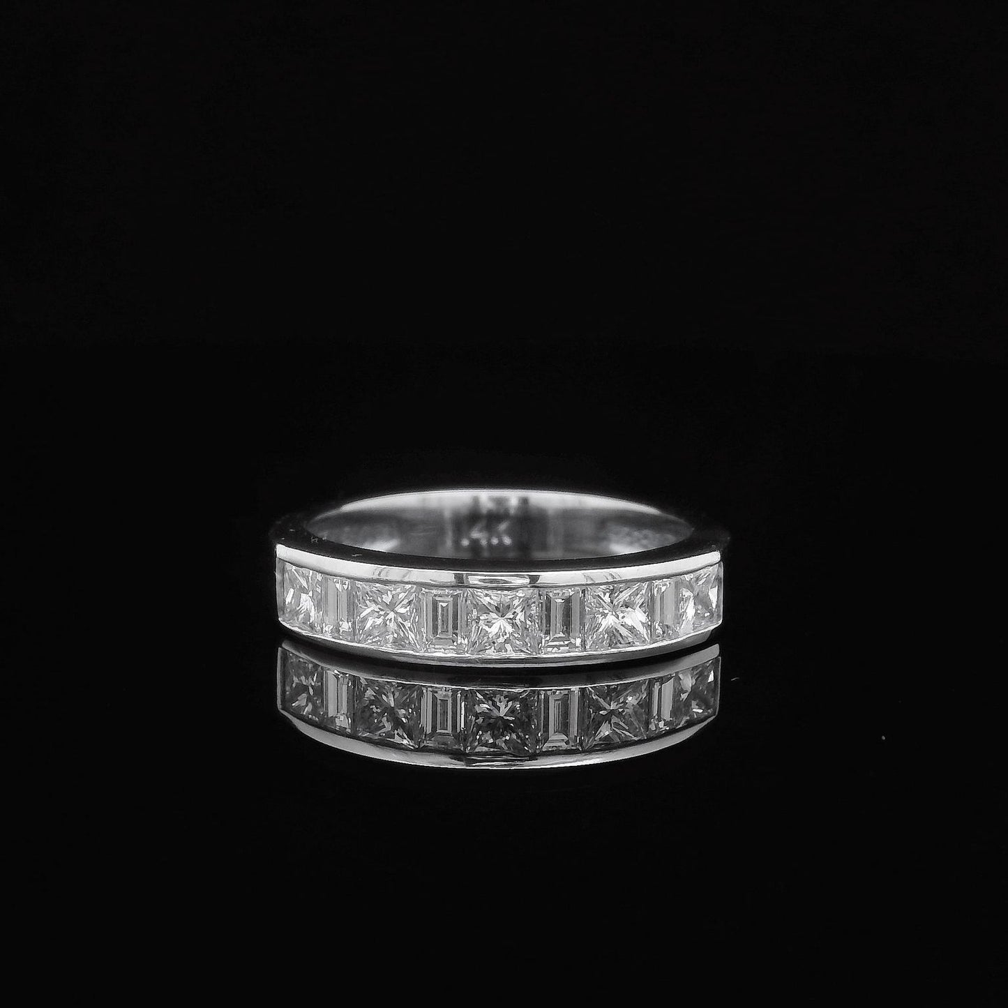 1.00CTW Princess Cut Elegant Diamond Ring