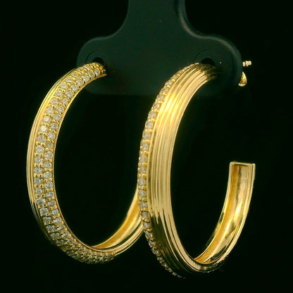 0.71CTW Round Brilliant Cut Elegant Gold Hoop Earrings