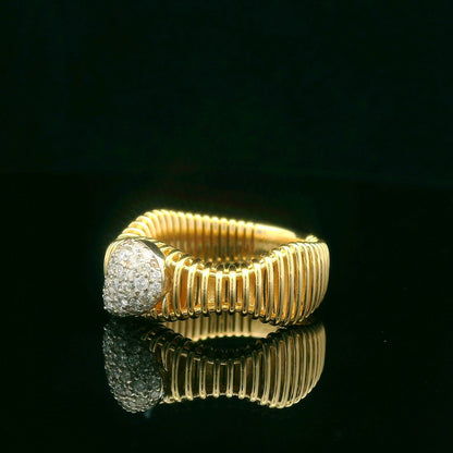 0.34CTW Elegant Gold and Diamond Ring