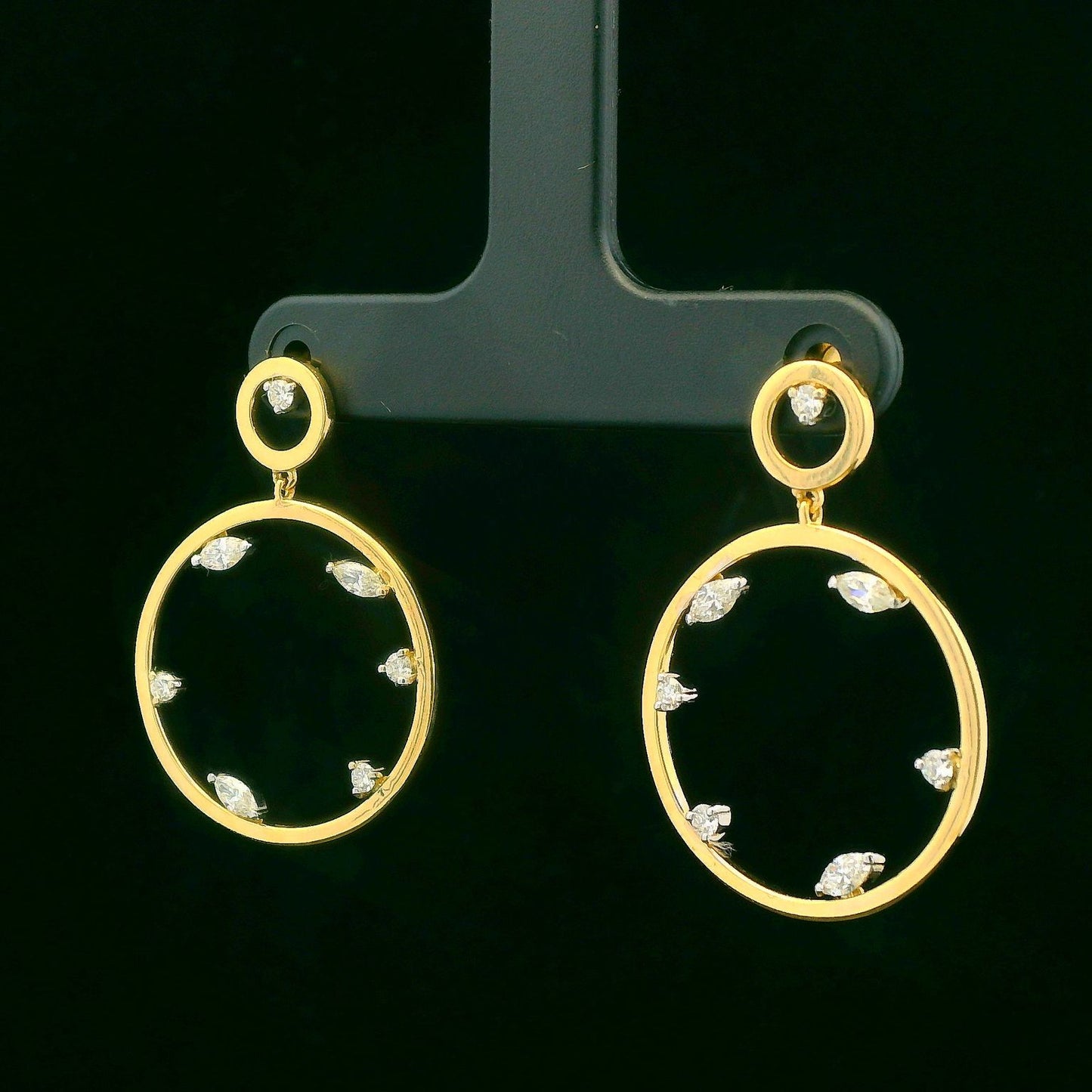 0.65CTW Diamond Elegant Gold Circle Earrings