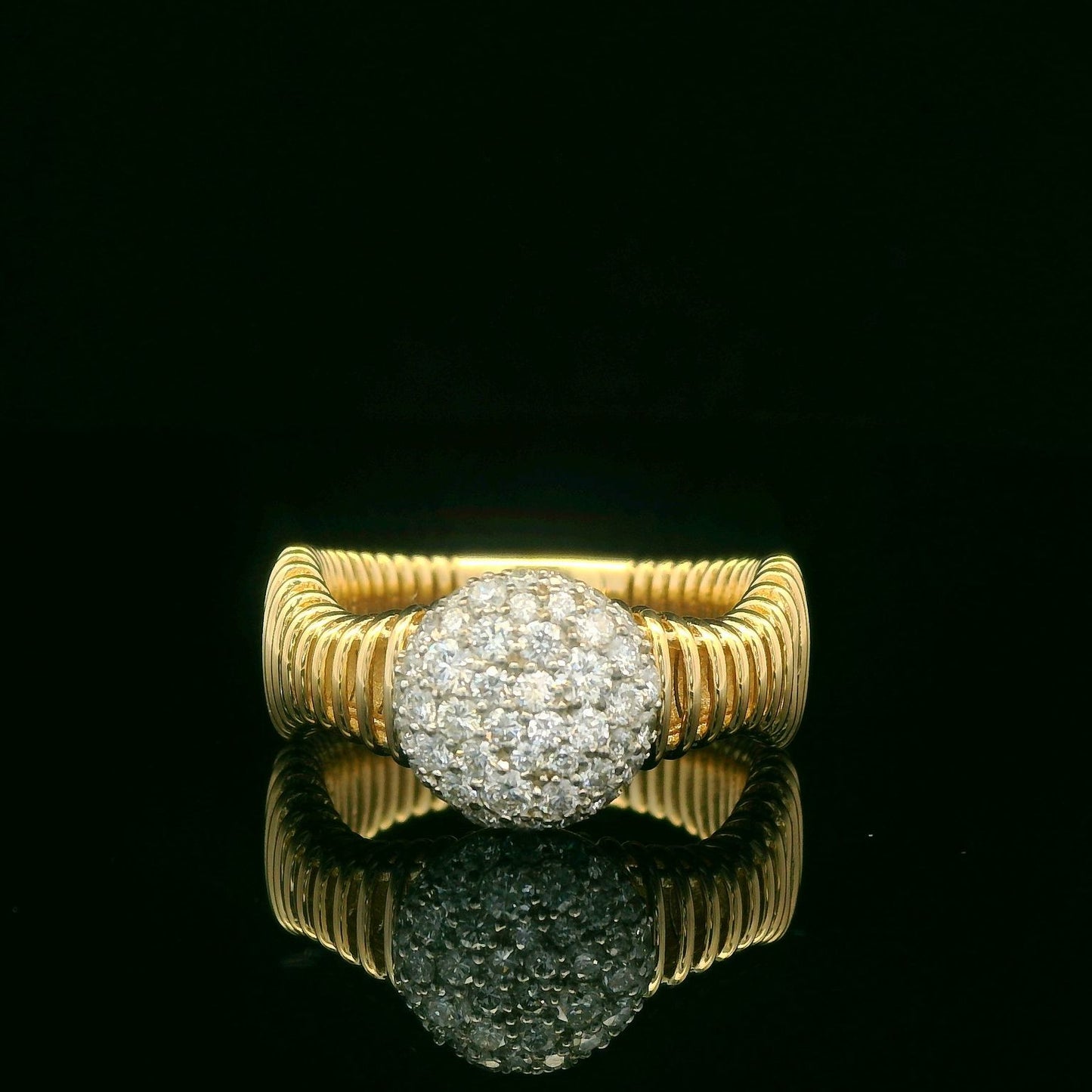 0.72CTW Elegant Round Pave Gold Diamond Ring