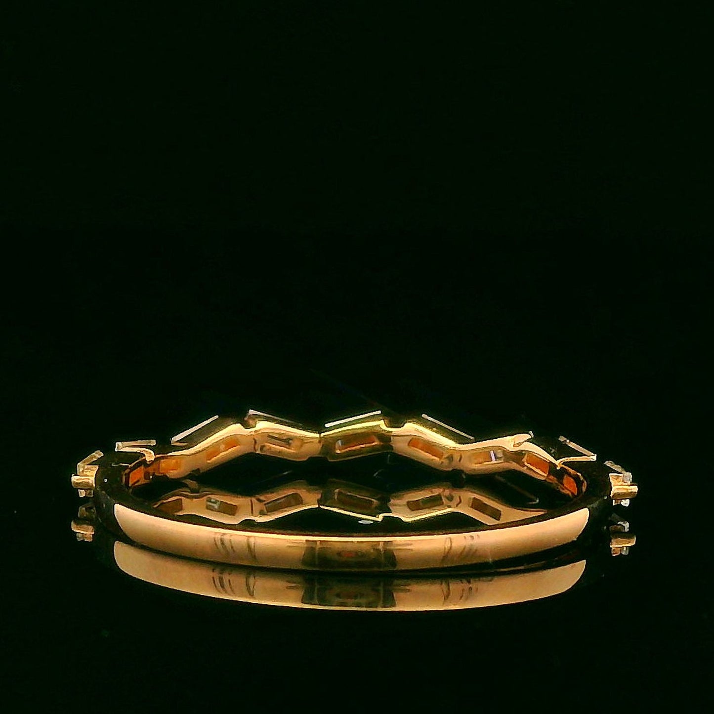 0.27CTW Elegant Geometric Gold Ring