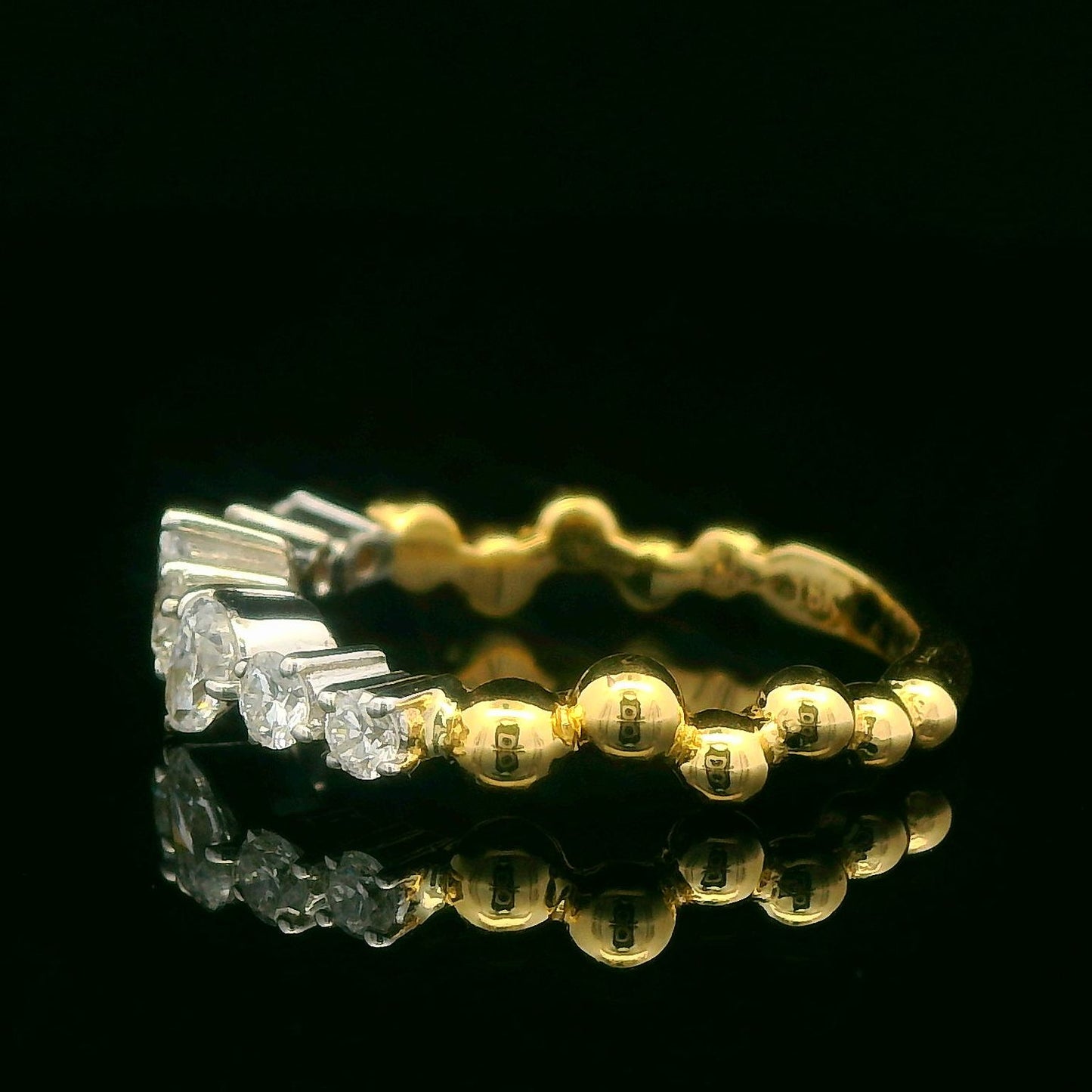 0.63CTW Elegant Gold and Diamond Ring