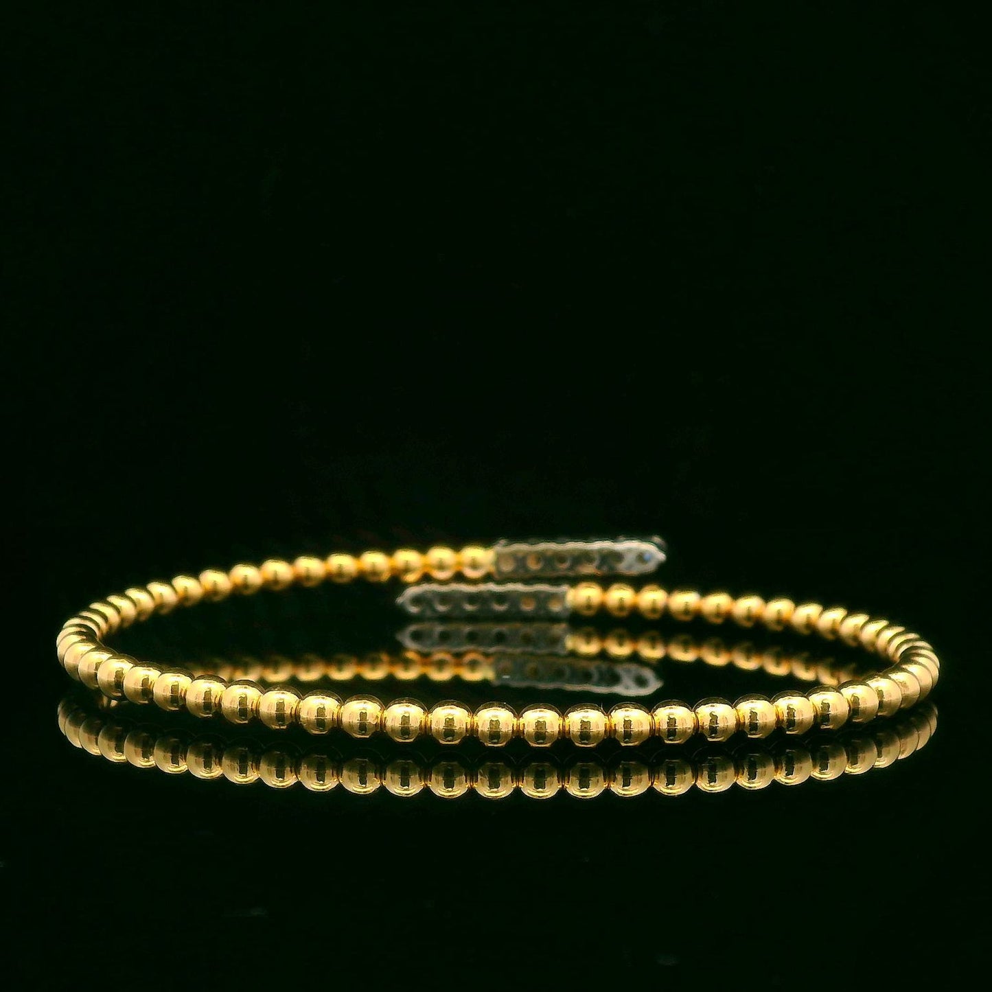 0.65CTW Round Brilliant Cut Elegant Gold Beaded Bangle