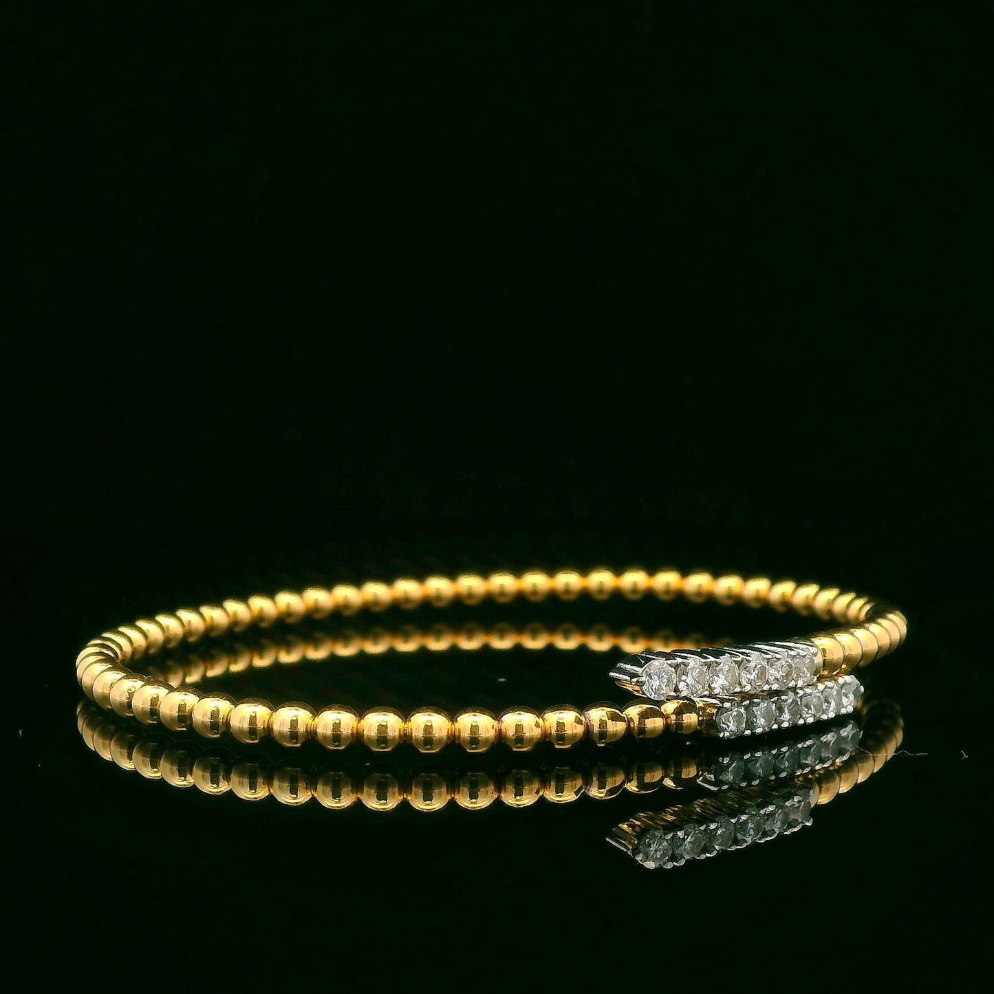 0.65CTW Round Brilliant Cut Elegant Gold Beaded Bangle