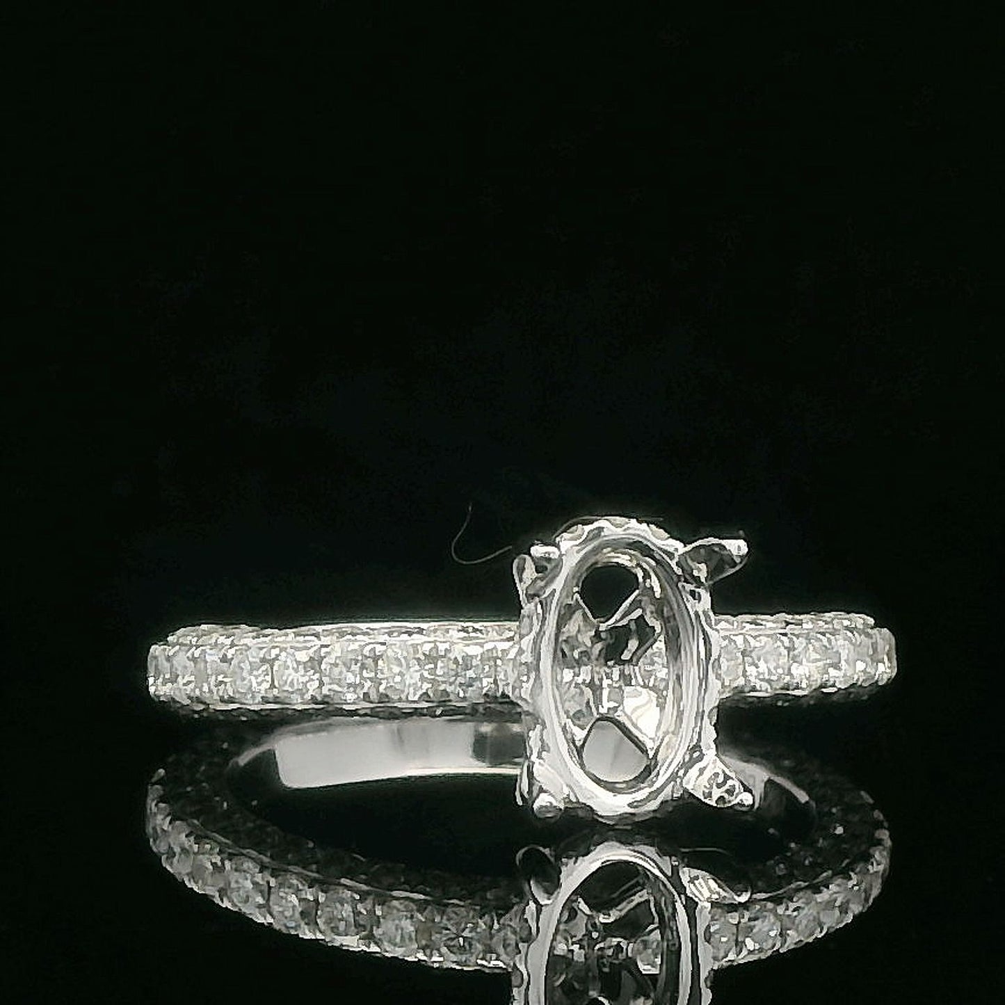 1.22CTW Elegant Oval Diamond Ring Setting