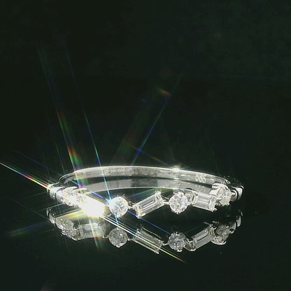 0.10ctw Elegant Silver Ring with Diamonds