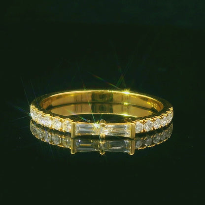 0.31CTW Elegant Gold Diamond Ring