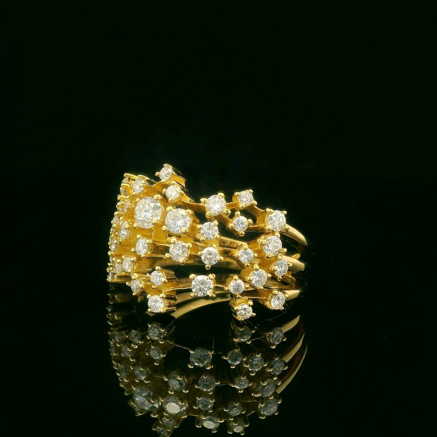 1.15CTW Elegant Gold Diamond Cluster Ring